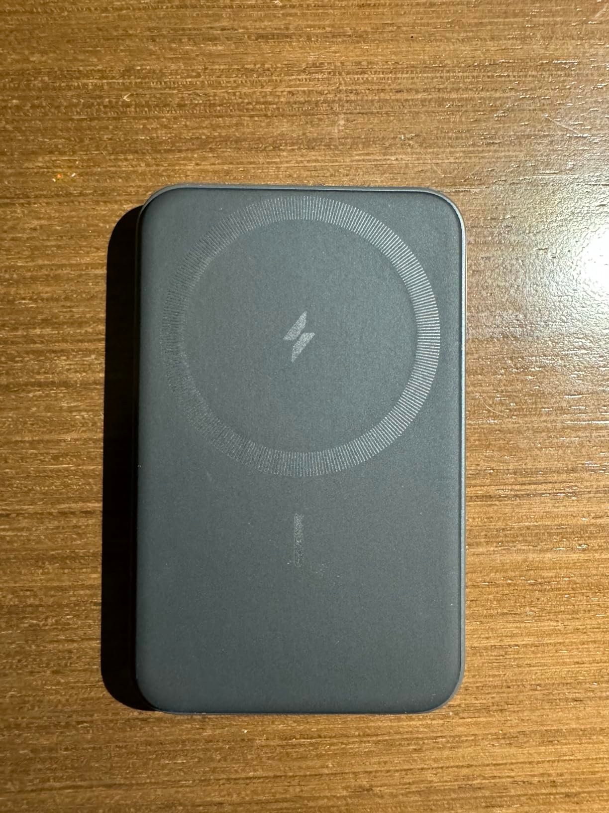 Anker 621 Magnetic Portable Charger (MagGo). 5.000mAh Wireless Power Bank with USB-C Cable. Magsafe-Compatible Battery Pack for iPhone 16/15/14/13/12 Series photo review