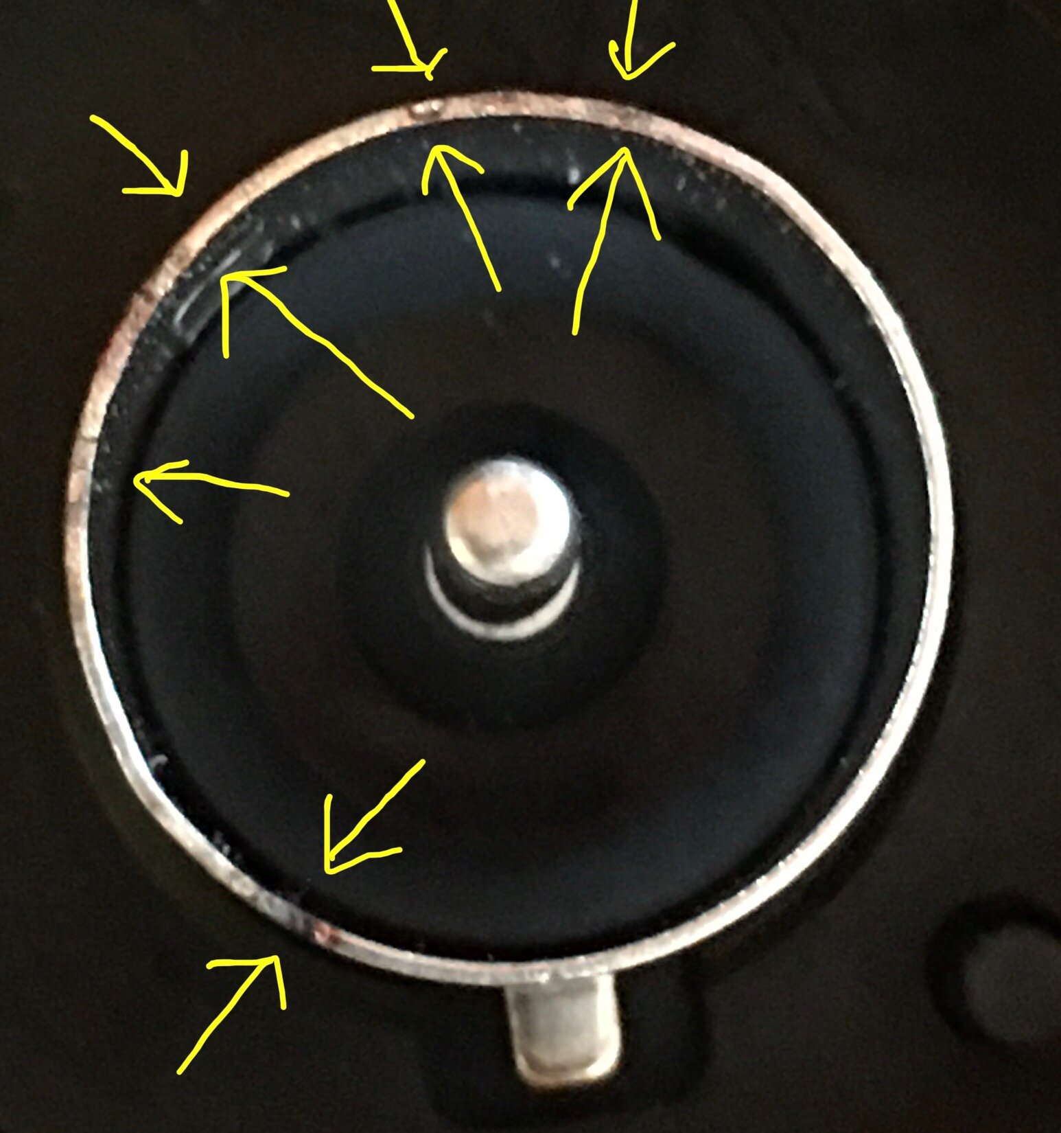 Cosori Electric Kettle. No Plastic Contact With Water. Wide Mouth For Easy Cleaning. Auto Shut Off. 1.7L Tea Kettle & Hot Water Boiler. Water Heater & Teapot. Borosilicate Glass. Black. 1500W photo review