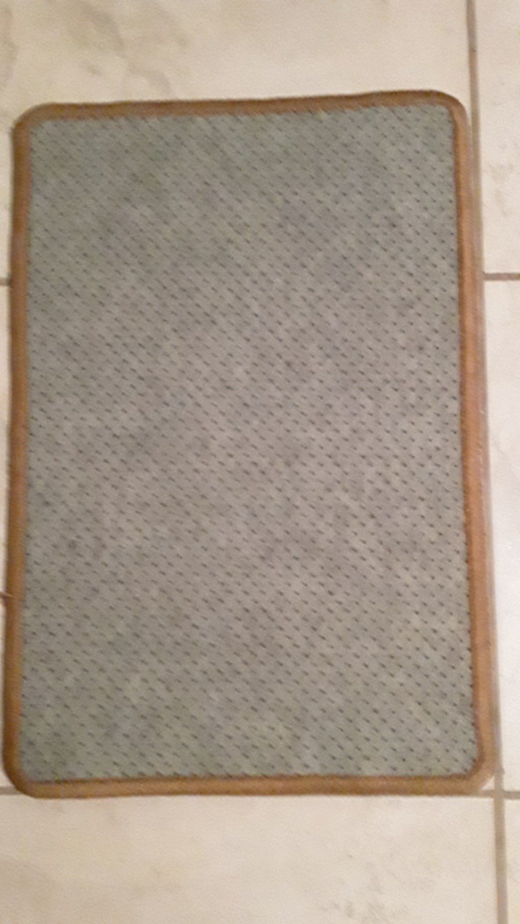 FUKUMARU Cat Scratcher Mat. 23.6 X 15.7 Inch Natural Sisal Cat Scratch Mats. Horizontal Cat Floor Scratching Pad Rug with Sticky Tapes. Protect Couch and Carpets photo review