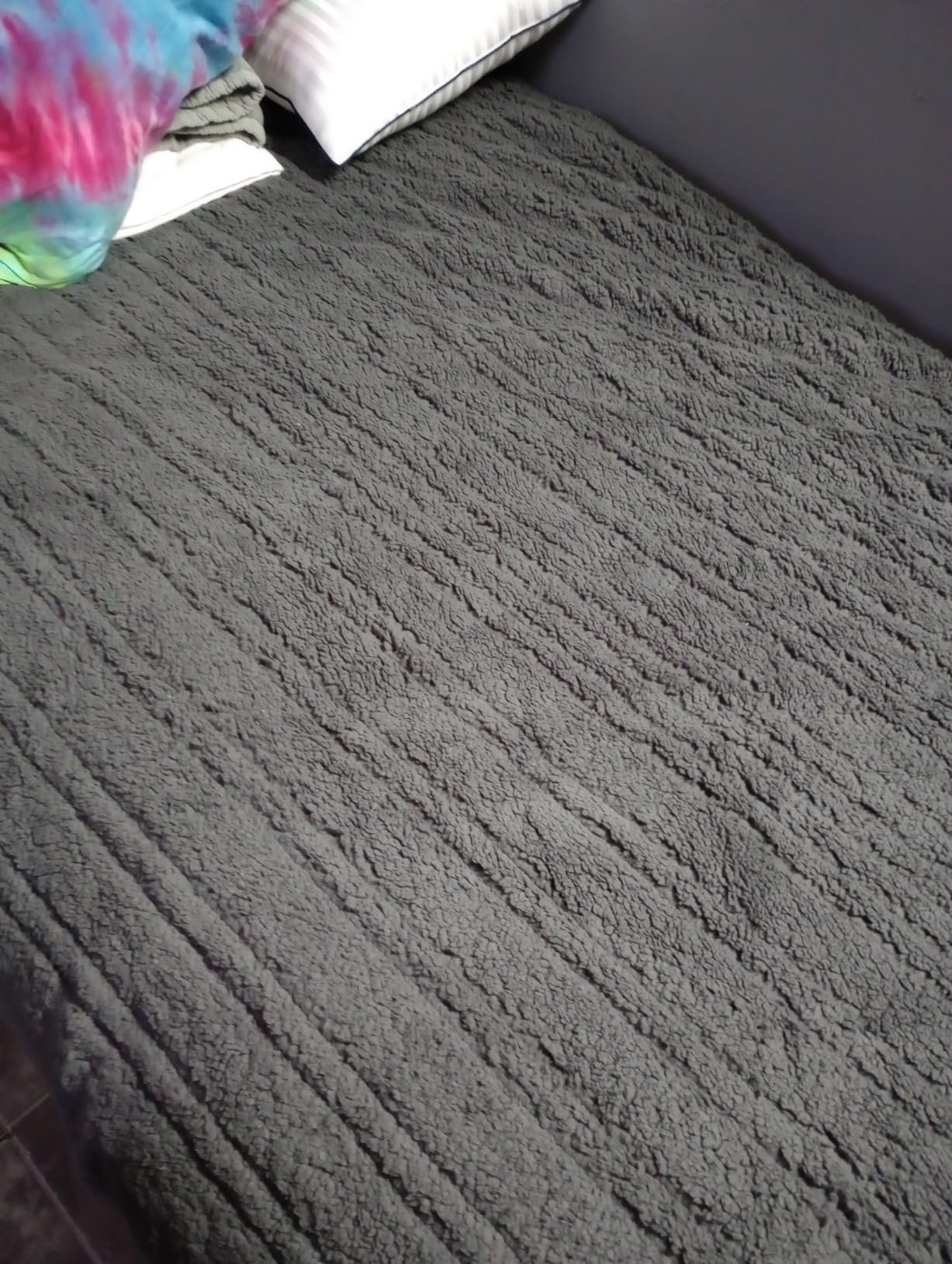 WOOMER Heated Blanket Throw 50 x 60. Electric Blanket Throw with 4 Heating Levels & 4H Auto Off. ETL Certified. Marble Grey Double-Sided Faux Fur. Over-Heat Protect. Machine Washable photo review