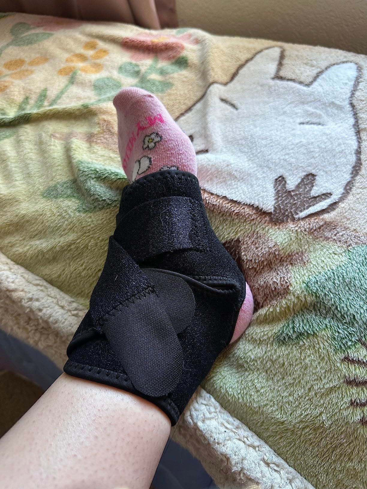 Bodyprox Ankle Support Brace. Breathable Neoprene Sleeve. Adjustable Wrap! (1 Pack) photo review