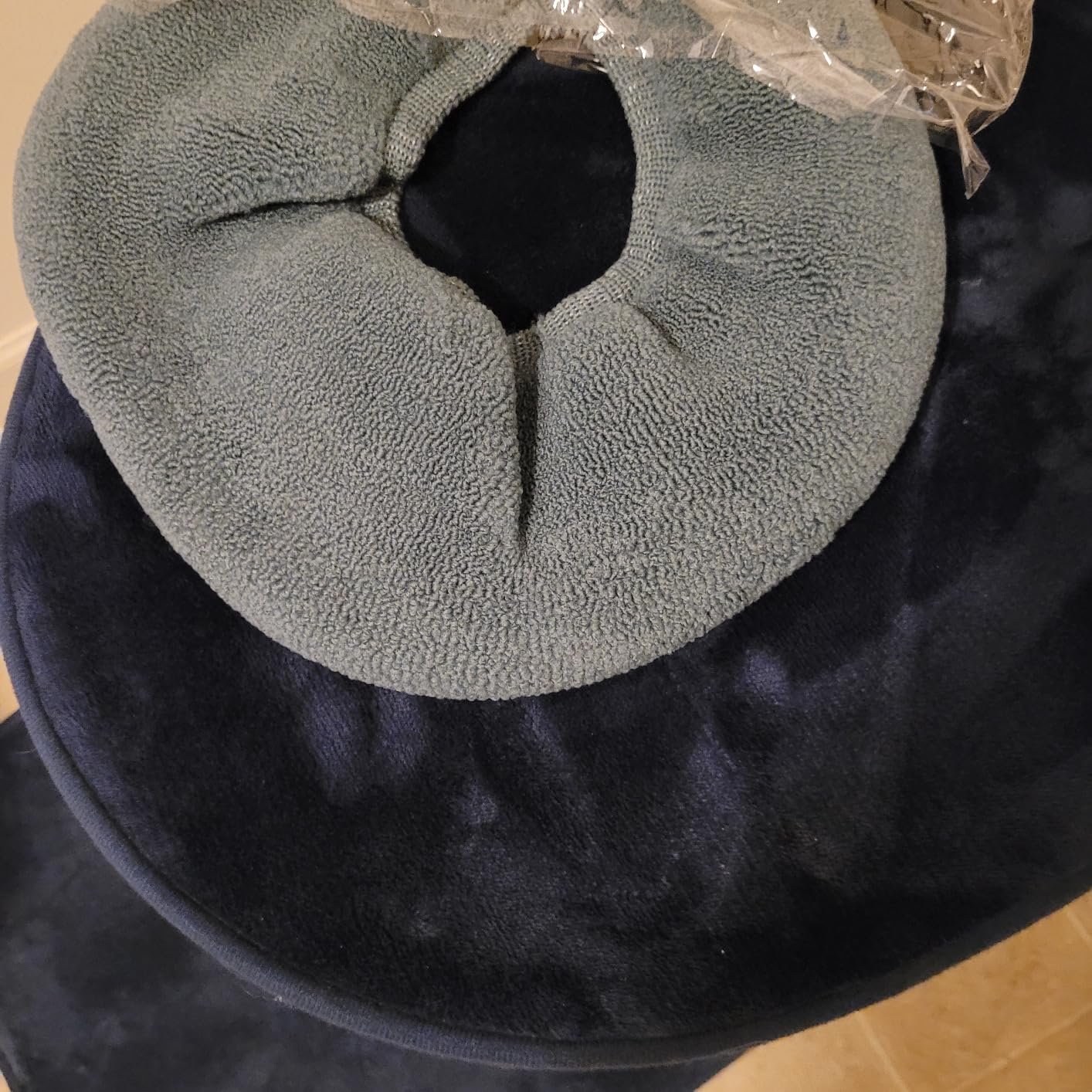 Legigo 5 Pack Thicker Bathroom Toilet Seat Cover Pads- Soft Warmer Toilet Seat Cushion Cover Stretchable Washable Fiber Cloth. Easy Installation Comfortable Toilet Lid Seat Cover(Pumpkin Modelling) photo review