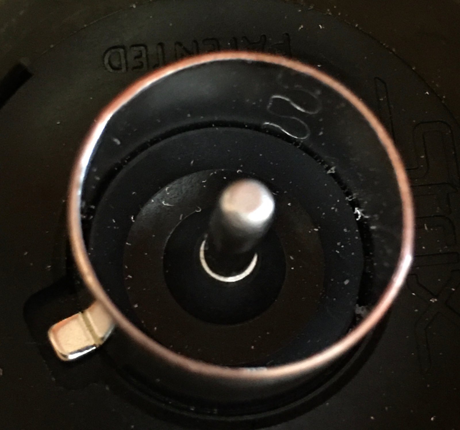 Cosori Electric Kettle. No Plastic Contact With Water. Wide Mouth For Easy Cleaning. Auto Shut Off. 1.7L Tea Kettle & Hot Water Boiler. Water Heater & Teapot. Borosilicate Glass. Black. 1500W photo review