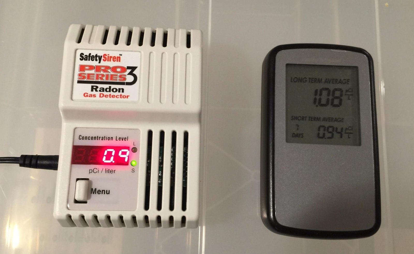 Airthings Corentium Home Radon Detector 223 Portable. Lightweight. Easy-to-Use. (3) AAA Battery Operated. USA Version. pCi/L photo review